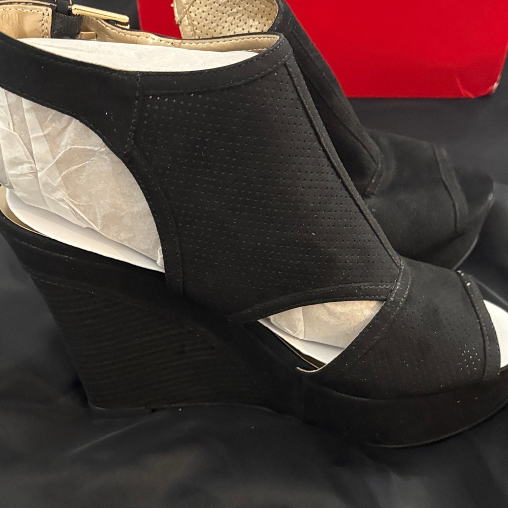 Guess Black Wedges